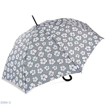 Un ombrello aperto con un design a fiori bianchi su sfondo grigio, con manico curvo nero.